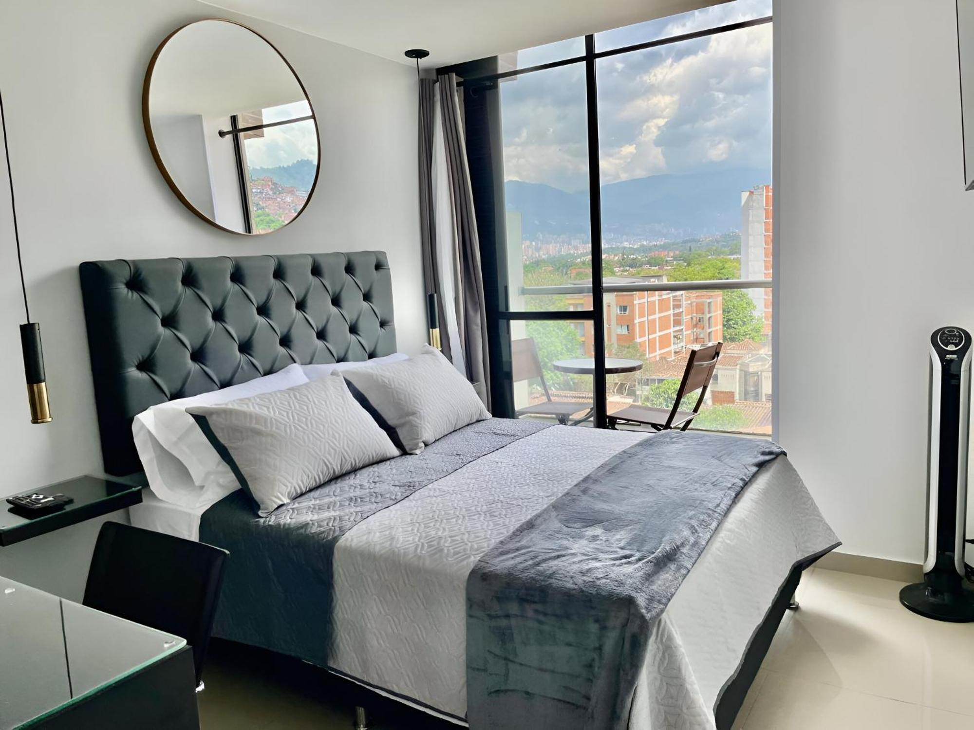 Urbanlifestudios Apartment